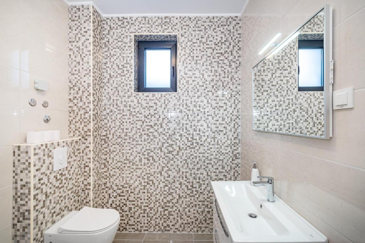 Villa Laura View Novalja Ngoại thất bức ảnh