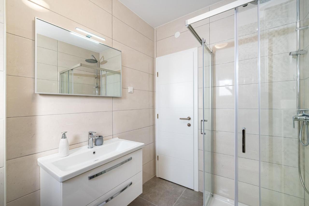 Villa Laura View Novalja Ngoại thất bức ảnh