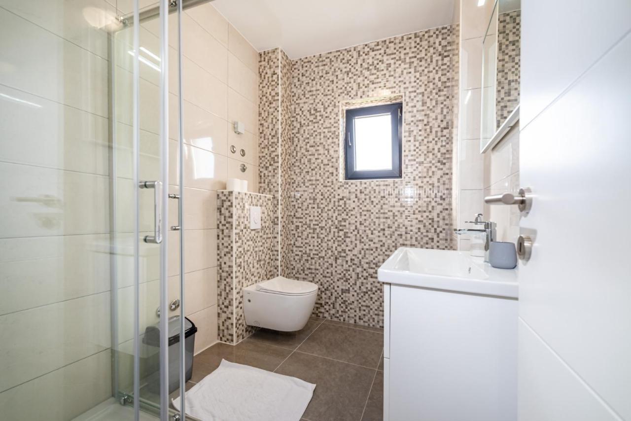 Villa Laura View Novalja Ngoại thất bức ảnh